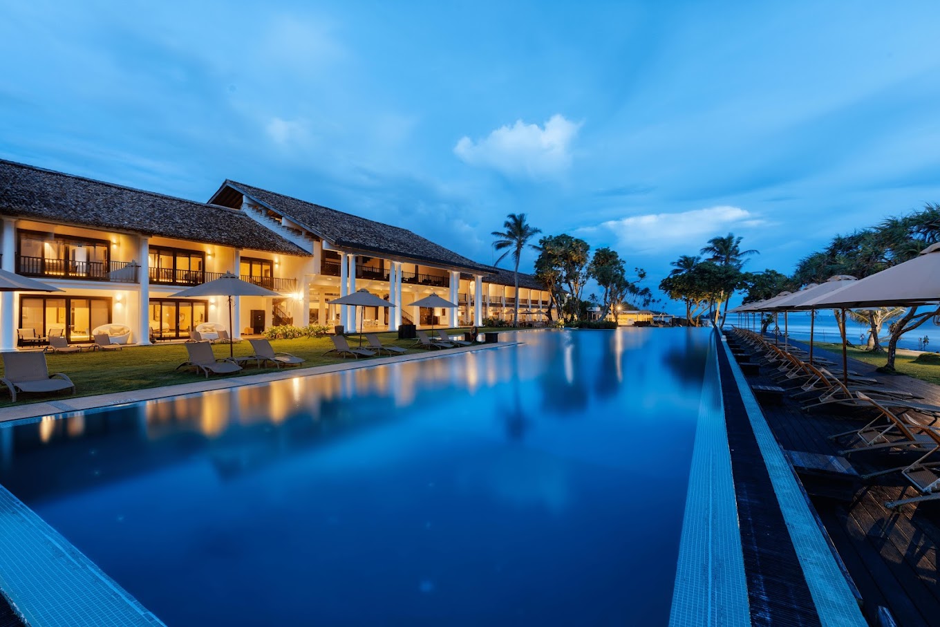Colombo Airport Taxis Hotels